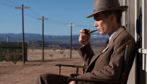 Cillian Murhpy in una scena di Oppenheimer di Christopher Nolan.