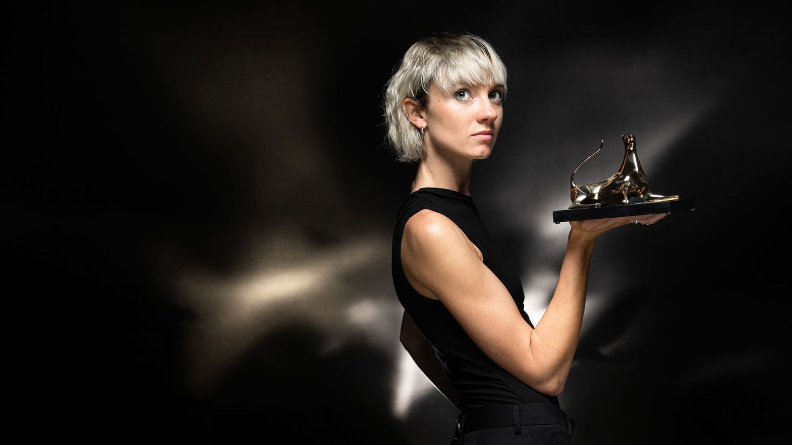 Saulė Bliuvaitė con il Pardo d'Oro.